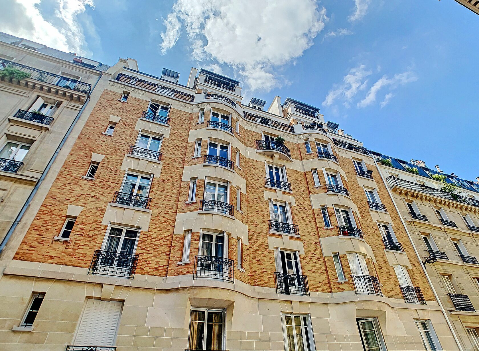 CABINET PARIS MONCEAU, 75017 PARIS
